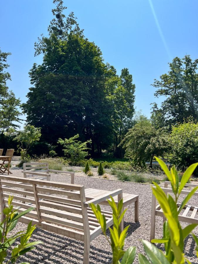 Manoir Les Feuillantines Piscine & Spa Isques Exteriör bild
